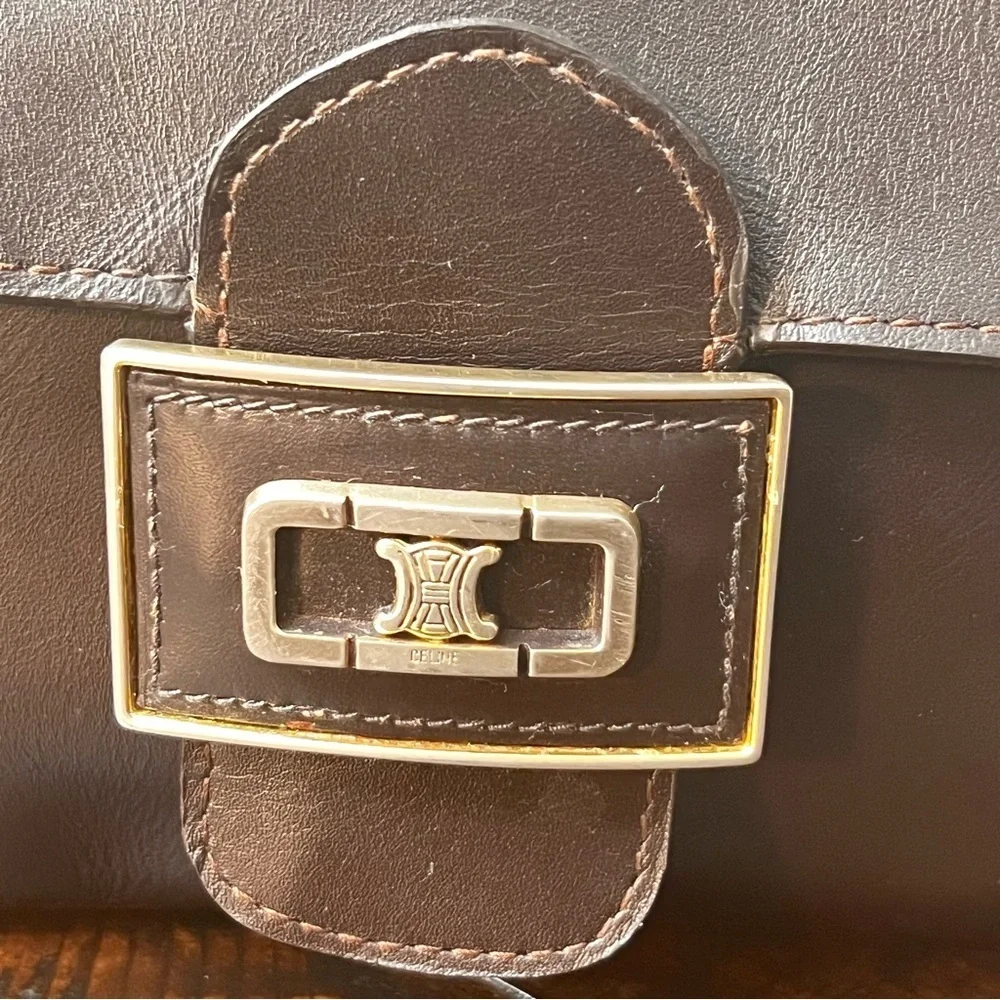 CELINE Signature Line Elegant Dark Brown Leather Shoulder Bag - Picture 7 of 13